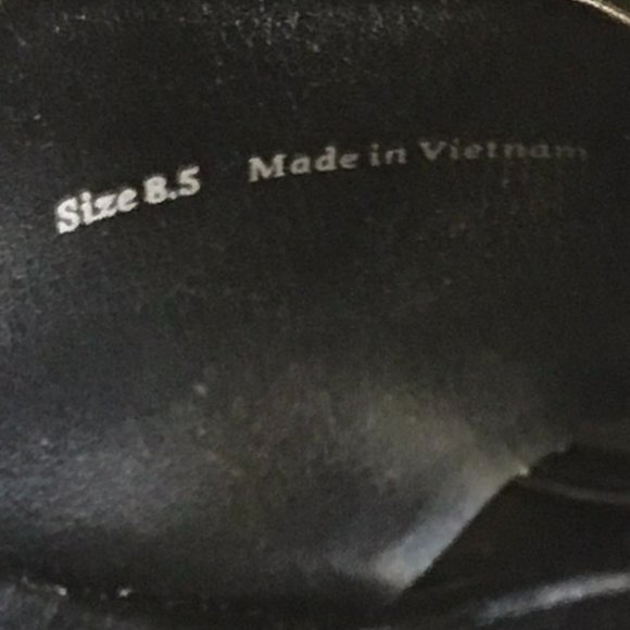 Dolce Vita Black Leather Mules - Picture 9 of 9